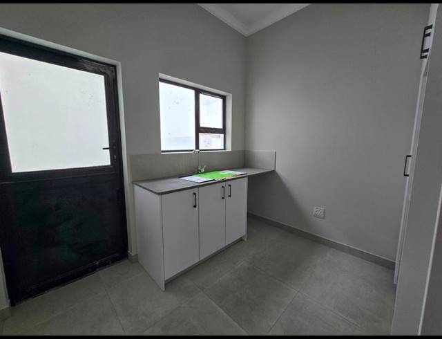 3 BEDROOM HOUSE FOR SALE IN SHELLEY POINT
